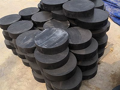 闻喜县板式橡胶支座由若干层橡胶片与薄钢板经加压硫化